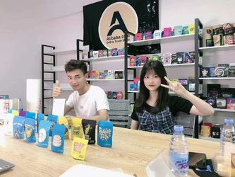 Shenzhen Mega Packaging Co.,Ltd dây chuyền sản xuất của nhà sản xuất